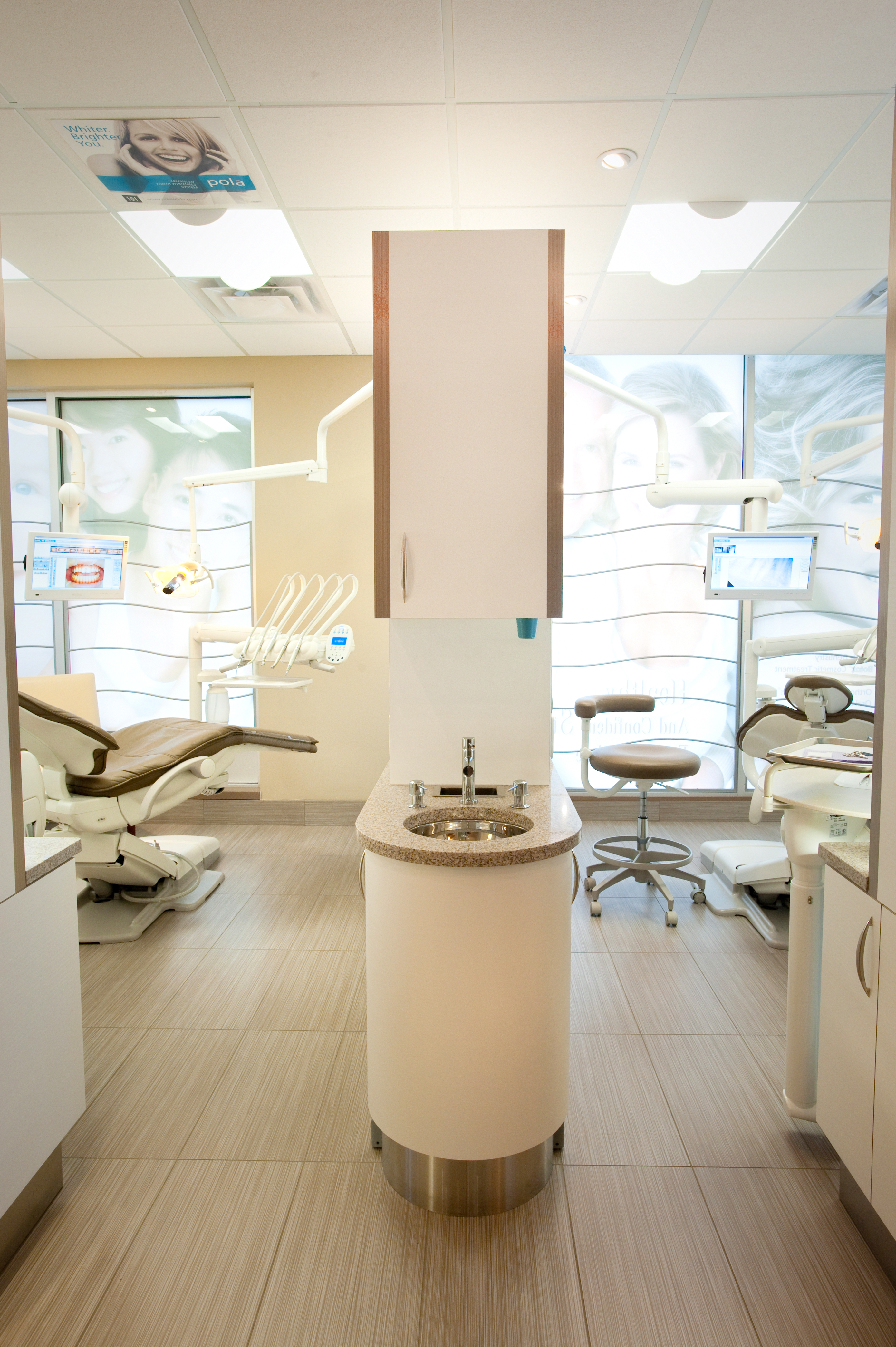 Love My Smile Dental dental clinic in Vancouver - Photo 4